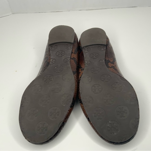 Tory Burch brown leather snakeskin flats.‎ - Picture 11 of 11